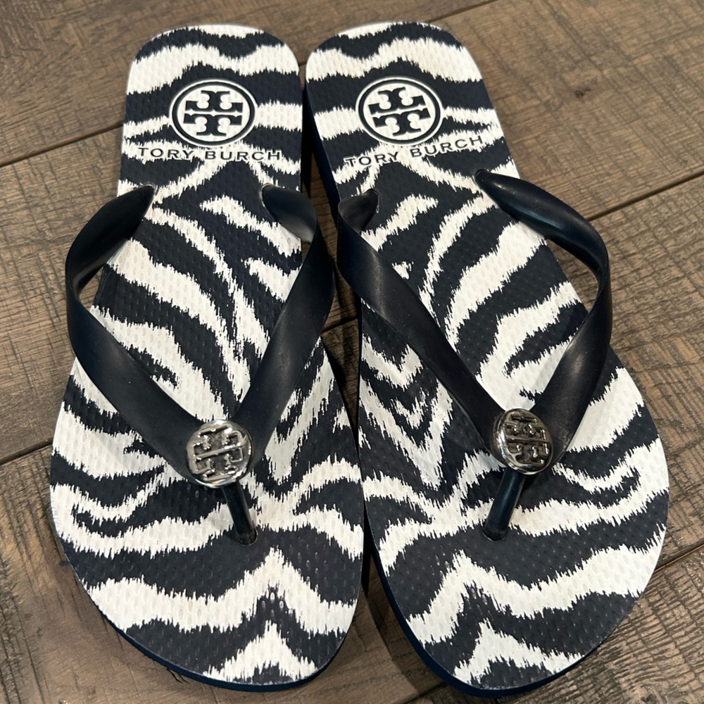 Tory Burch Navy Blue and White Zebra Flip Flops